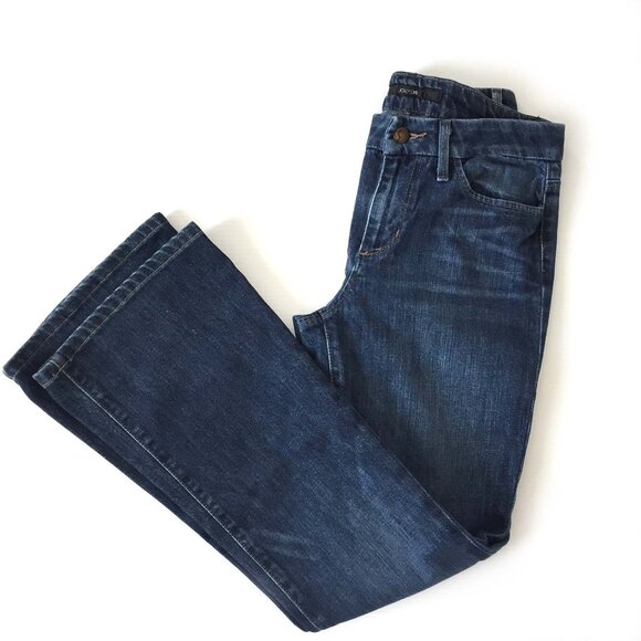 Joe's Jeans Visionaire in Camille Wash Boot Leg Cut in Med Blue. - Picture 10 of 13